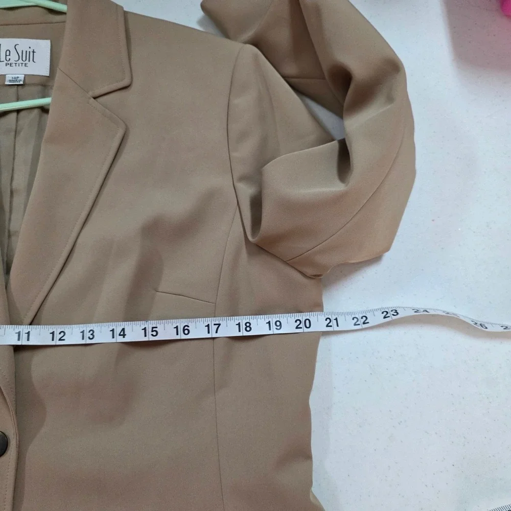 Le Suit Petite Womens Tan Camel Single Button Blazer Jacket Size 14 Professional